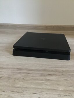 Sony Playstation 4 -500GB - 2