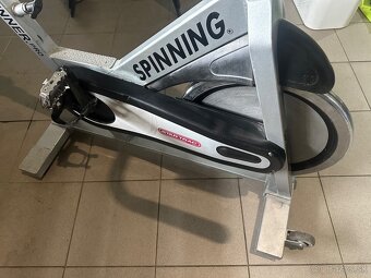 Spinningový bicykel - 2