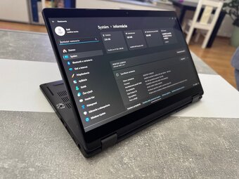 Dell Latitude 5300 2v1 –dotykový notebook aj tablet v jednom - 2