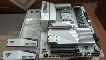 Predám AMD Ryzen 9 7950X3D (16jadrový 32vlákien) socket AM5 - 2
