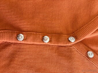 Guess - 2