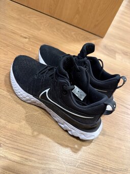 Nike react infinity flyknit 38,5 - 2