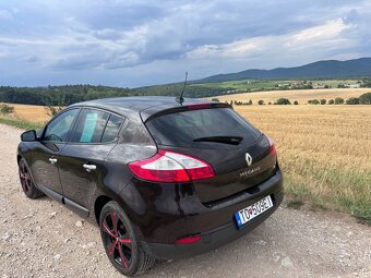 Renault Megane - 2