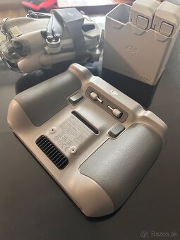 DJI 4 mini pro fly more combo - 2