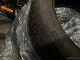Predám letné pneu na Teslu - 2