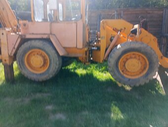 Traktorbager uzs 050 rozpredam - 2