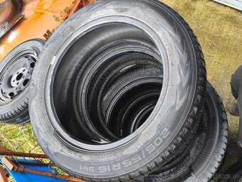 Zimné pneu 2ks Nokian 205/55 R16 - 2