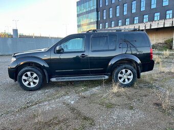 Nissan Pathfinder 2.5 dCi 7 Miestne, ťažné. - 2