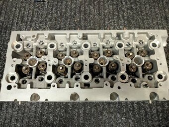 Hlava valcov / 1,6 2,0 TDI / 04L103373E / VW/SEAT/SKODA/AUDI - 2