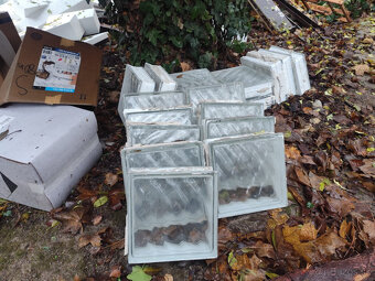 Darujem použité sklobetónové tvárnice - 2