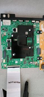 Predam diely z LED TV Samsung UE55CU7172UXXH - 2