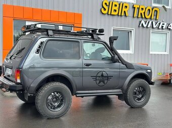 Lada Niva 4x4 URBAN/BRONTO - 2