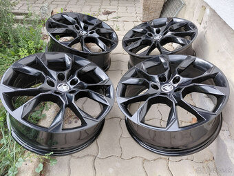 19" Skoda Octavia RS - Xtreme - 2