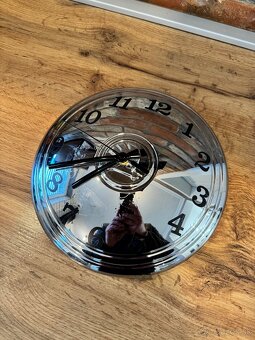 Hodiny s puklice Škoda 1000mb - 2