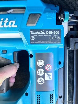 Predám makita DBN 600 RTJ - 2