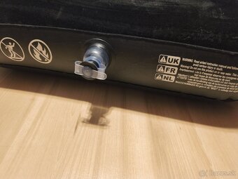 Nafukovací matrac + kompresor - 2