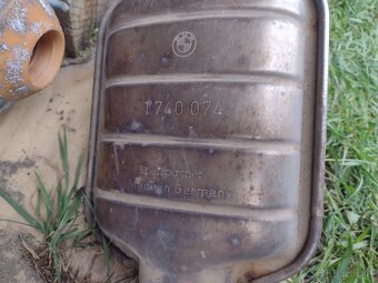 katalyzátor BMW - 2