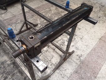 Hydraulický valec - 2