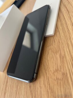 iPhone XS 64 GB čierny - 2
