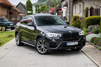BMW X4 35d M Packet, Strešné okno, ACC, Harman Kardon, HUD - 2