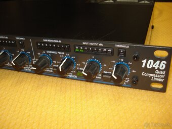 DBX COMPRESSOR/LIMITER - 2