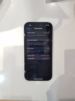 Apple iPhone 15 128GB - 2