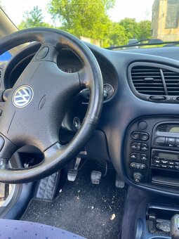 Vw sharan 81kw 7 miestny - 2