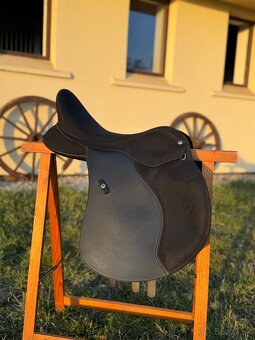 Wintec 2000 VS 17" posedlie - 2