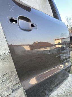 Dvere VW Amarok gen. 2 - preliačené - 2