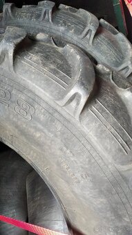 Predám pneumatiky 16,9-28 - 2