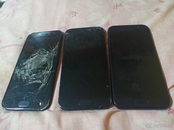 Predám Samsung Galaxy A5 2017 - 2