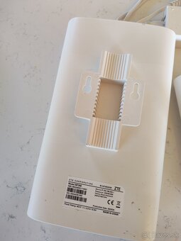 ZyXEL VMG3927 + ZTE router MF266 - 2