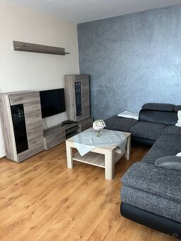 Dlhodobý prenájom 3 - izbového bytu - 2