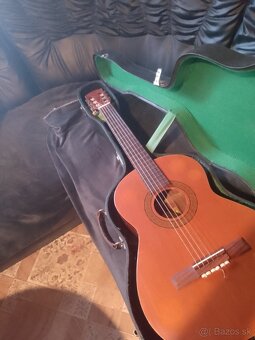 Predám gitaru - 2