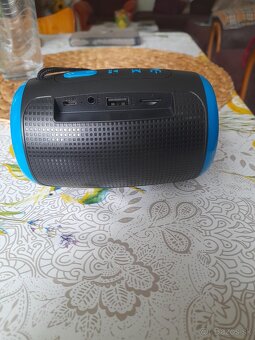 Bluetooth reproduktor - 2
