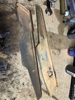 Bočné plechy babeta 207 - 2