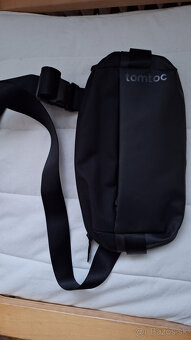 Tomtoc sling Explorer T21 S 4l ako novy - 2