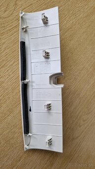 kritka vnutorneho spatneho zrkadla Passat B8 - 2