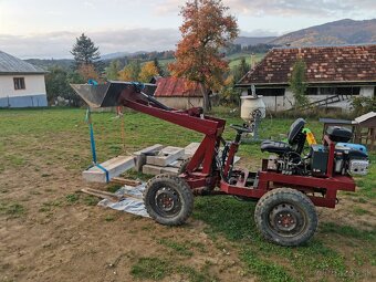 Nakladač 4x4 hydrostat - 2