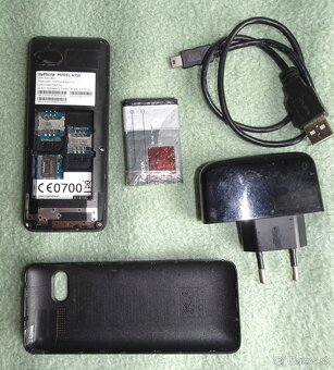 Predám seniorský mobil MYPHONE 6310 s nabíjačkou - 2