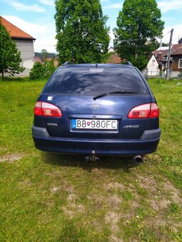 Toyota Avensis - 2