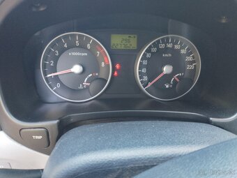 Predám Hyundai ACCENT 1.4 benzín 2008 - 2