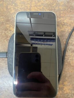Iphone 11 64GB WHITE - 2