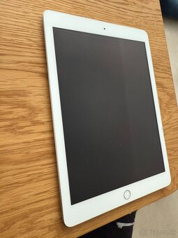 iPad 6, 32gb, cellular - 2