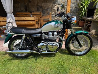 Triumph Bonneville 800 1.maj. 13tKm - 2