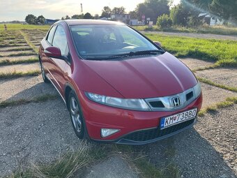 Honda Civic 2.2 i-CTDi - 2
