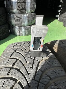 205/60 R16 92H GOOD YEAR ULTRAGRIP 9 - 2