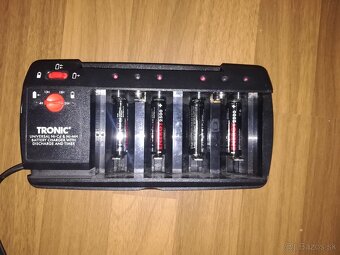 nabíječka baterii - 2