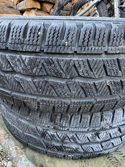 Zimné Pneu C-čkove Hankook 215/70 R15C 4ks - 2