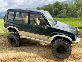 Suzuki Vitara V6 2.0. - 2
